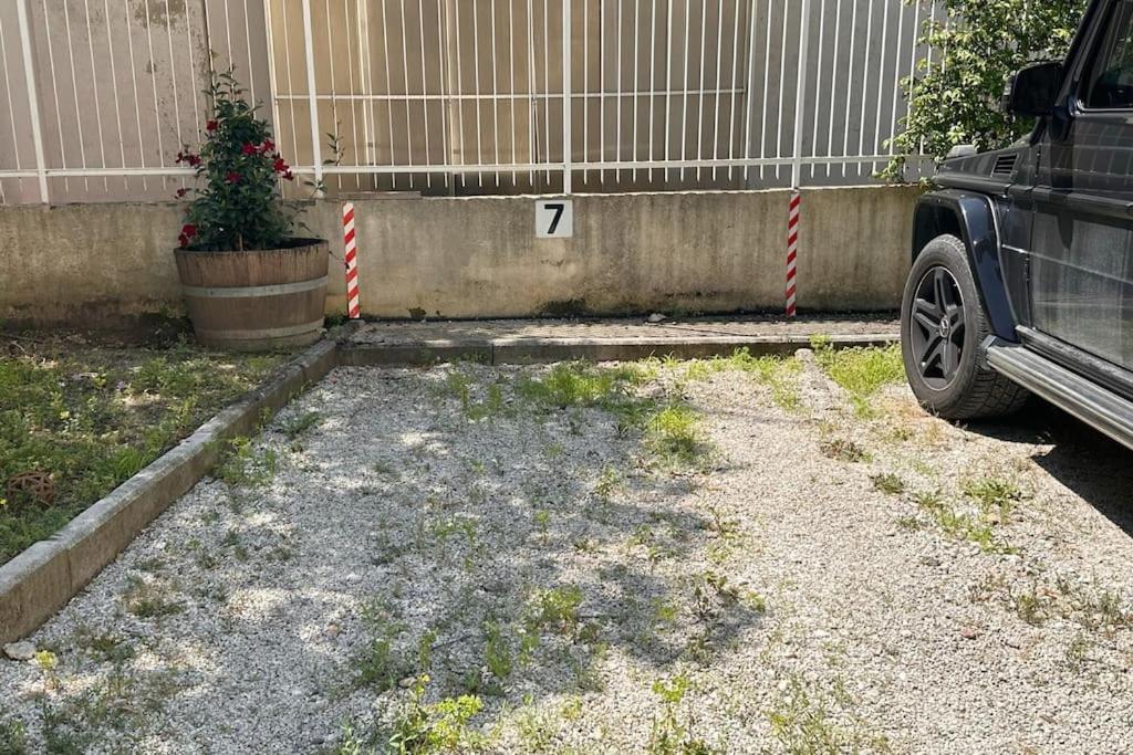 Centralissimo - Nuovo - Parcheggio Privato Perugia Exterior foto